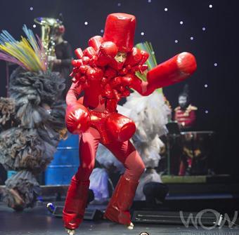SHAKER SUIT, 1sT Place Gen-i-Creative Excellence Section, 2012 World of WearableArt Awards Show